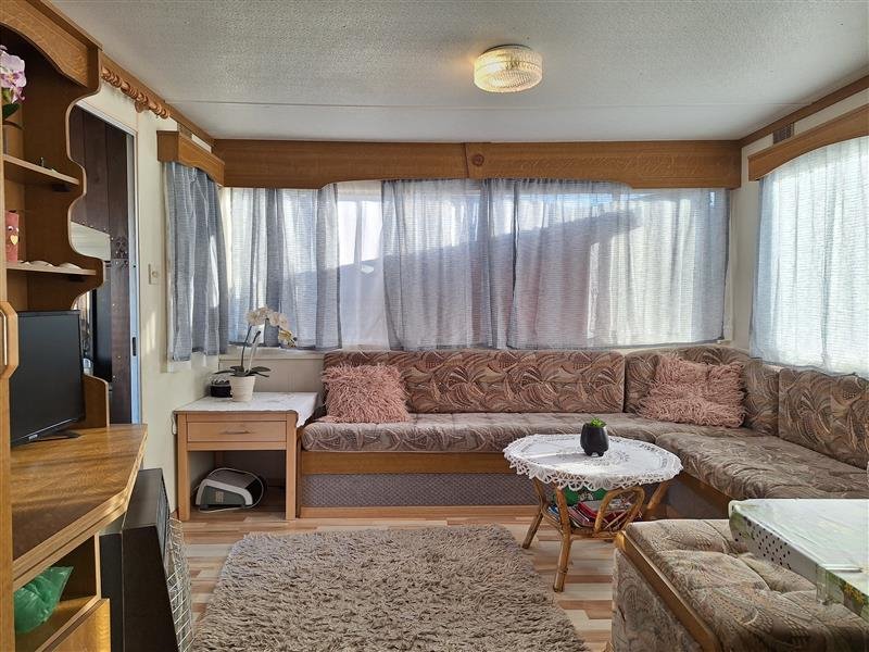 Działka rekreacyjna z domkiem i przyczepą blisko morza Darłowo, Lotników Morskich  45m2 Foto 1