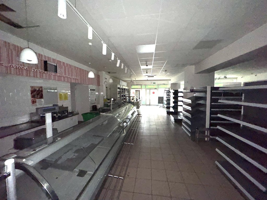 Lokal usługowy 257 m² z wyposażeniem, klimatyzacją i parkingiem Rzeszów, Wincentego Pola  257m2 Foto 1