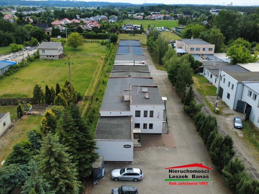Przestronny obiekt produkcyjno-magazynowy z biurem 1440 m² Gać  1 440m2 Foto 1