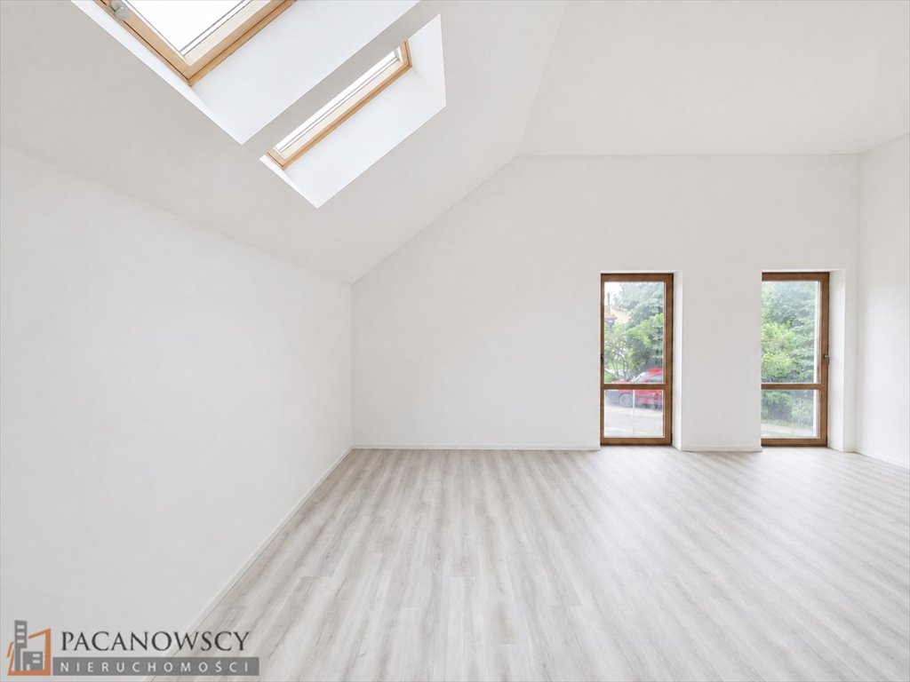 Lokal użytkowy 34 m² w Brzozówce, klimatyzacja - polecam! Brzozówka Korzkiewska  34m2 Foto 1