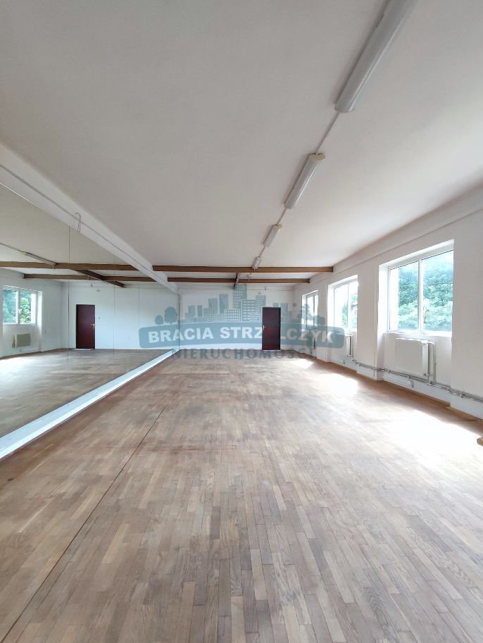 Lokal użytkowy na wynajem Konstancin-Jeziorna  160m2 Foto 1