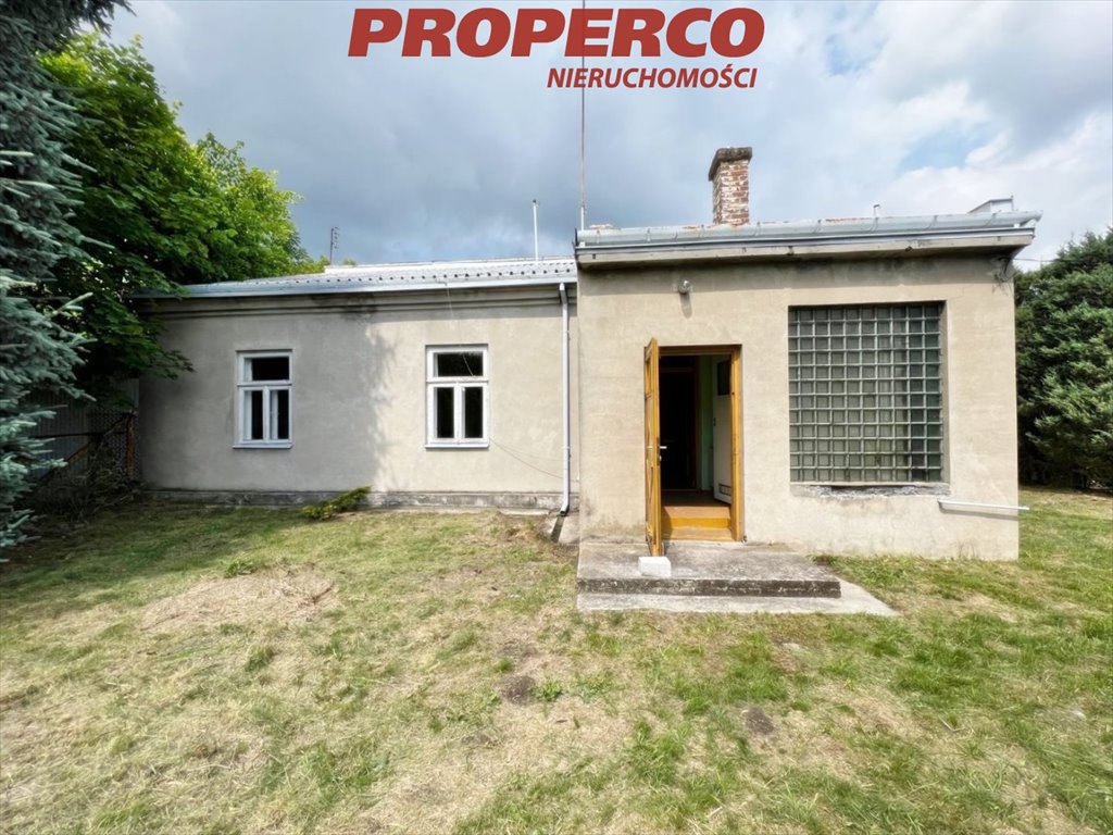 Dom do remontu z dużą działką i potencjałem - zapraszam Jędrzejów  80m2 Foto 1