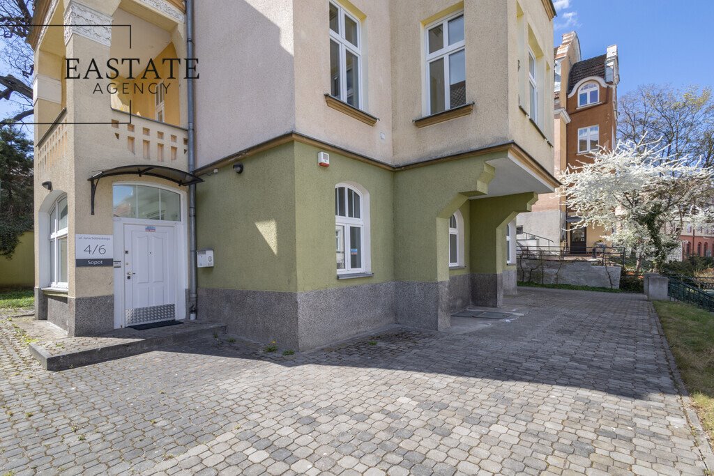 Przestronny lokal biurowy w sercu Sopotu, 6 pokoi, klimatyczna kamienica Sopot, Jana Sobieskiego  129m2 Foto 1