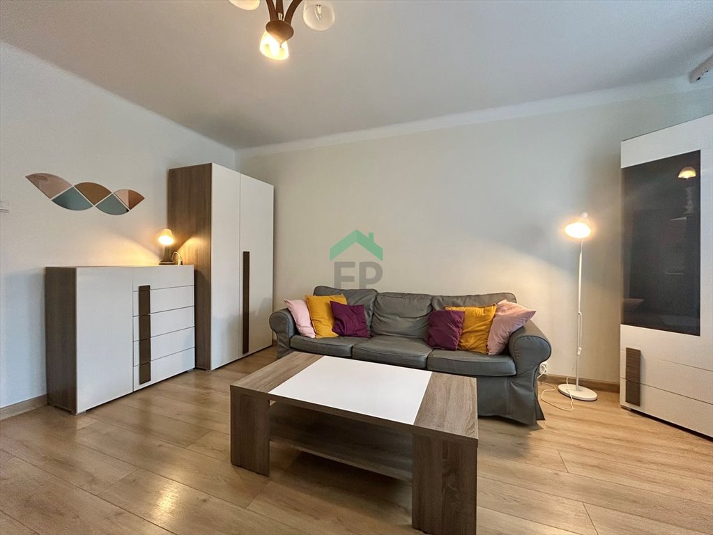 Dwupokojowe mieszkanie 38 m2 z balkonem, parter, Tysiąclecie Częstochowa, Tysiąclecie  38m2 Foto 1