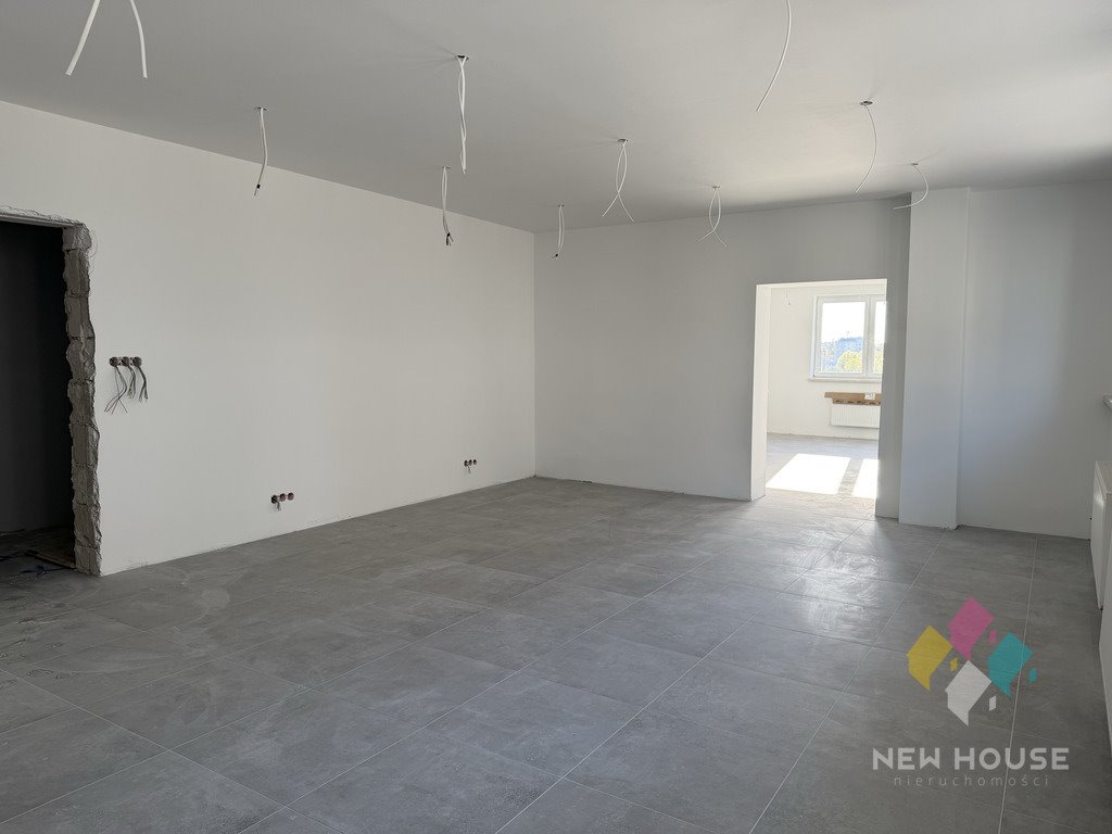 Nowoczesne biura 350 m2 z wyłącznym dostępem w Olsztynie. Olsztyn, Podgrodzie, al. Aleja Obrońców Tobruku  350m2 Foto 1