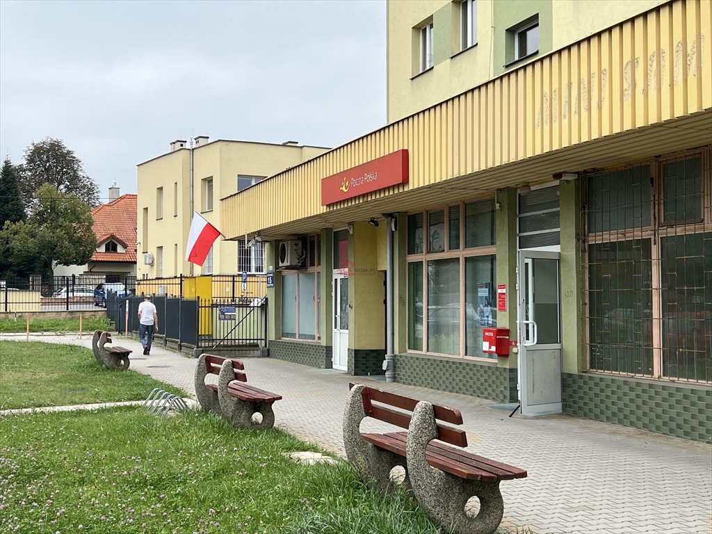 Lokal użytkowy na sprzedaż Kielce, Baranówek, Petyhorska  63m2 Foto 1