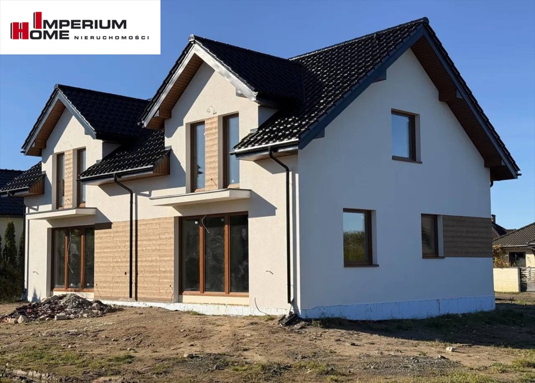 Nowoczesny dom bliźniak 132 m² z ogrodem w Miszewku Miszewo  132m2 Foto 1