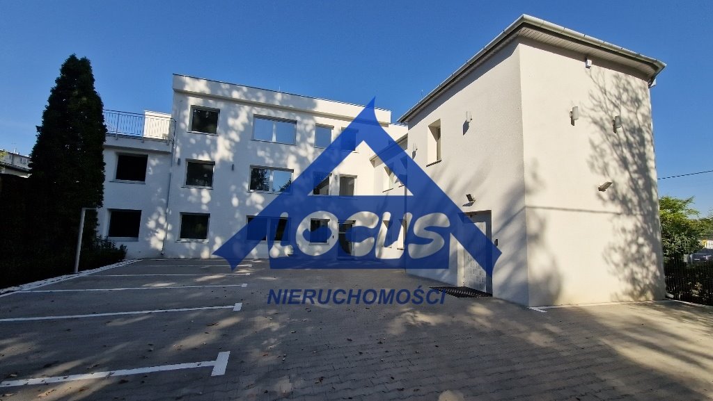 Nowoczesny biurowiec 263 m² z klimatyzacją i monitoringiem. Warszawa, Bielany  263m2 Foto 1