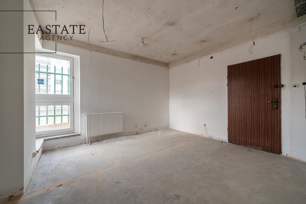 Lokal 142 m² z dużymi przeszkleniami i ochroną - polecam! Warszawa, Praga-Południe, Floriana Znanieckiego  142m2 Foto 1