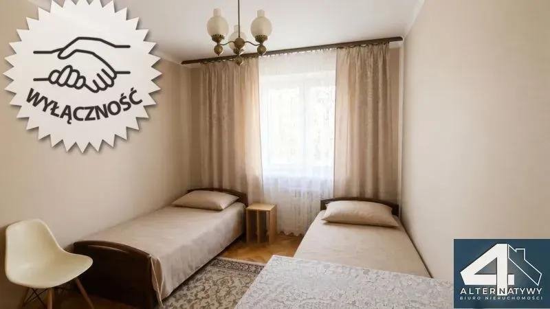 Przestronne 2 pokoje z dużą piwnicą i widokiem - polecam! Kraków, Szkolne 24  49m2 Foto 1