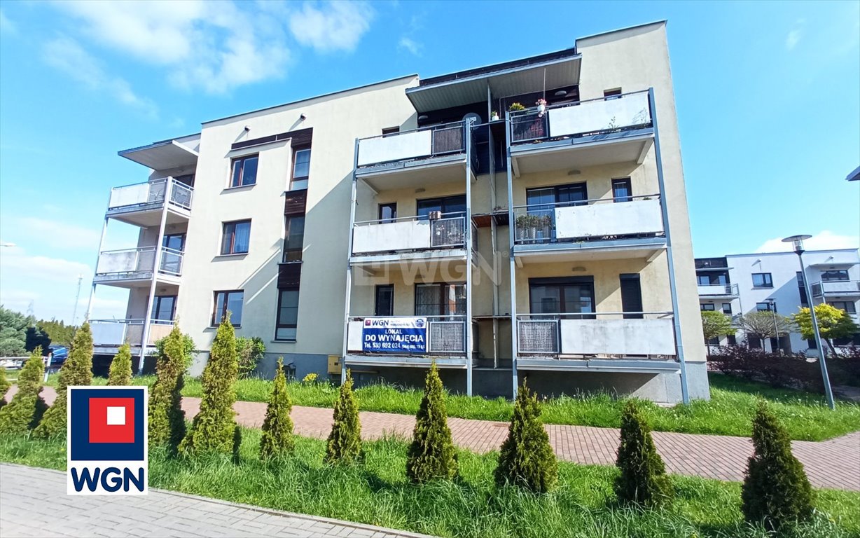 Mieszkanie dwupokojowe na wynajem Radomsko, Brzeźnicka  48m2 Foto 1