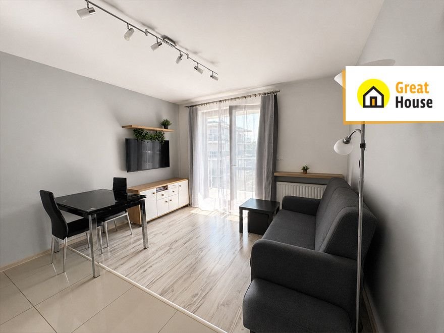 Na sprzedaż funkcjonalne mieszkanie 35,55 m² z loggią w Kielcach Kielce, Wincentego Witosa  36m2 Foto 1