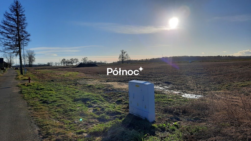 Działka budowlana 1768 m² w Żeliszowie – uzbrojona i świetnie skomunikowana Żeliszów  1 768m2 Foto 1