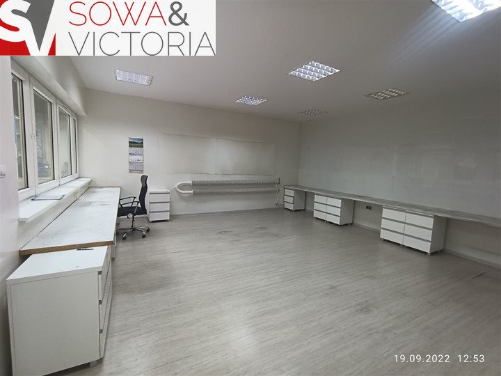 Magazyn na sprzedaż Świebodzice  1 800m2 Foto 16