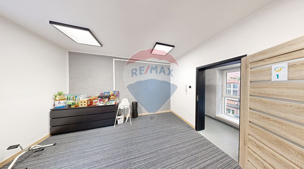 Nowoczesny lokal biurowy 25,64 m² z najemcą w Koszalinie Koszalin, Zwycięstwa  26m2 Foto 1