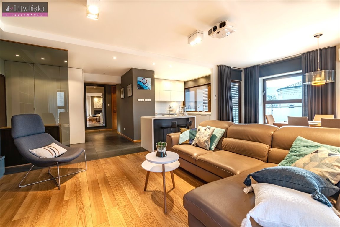 Mieszkanie trzypokojowe na wynajem Łódź, Śródmieście, Tuwima  97m2 Foto 1