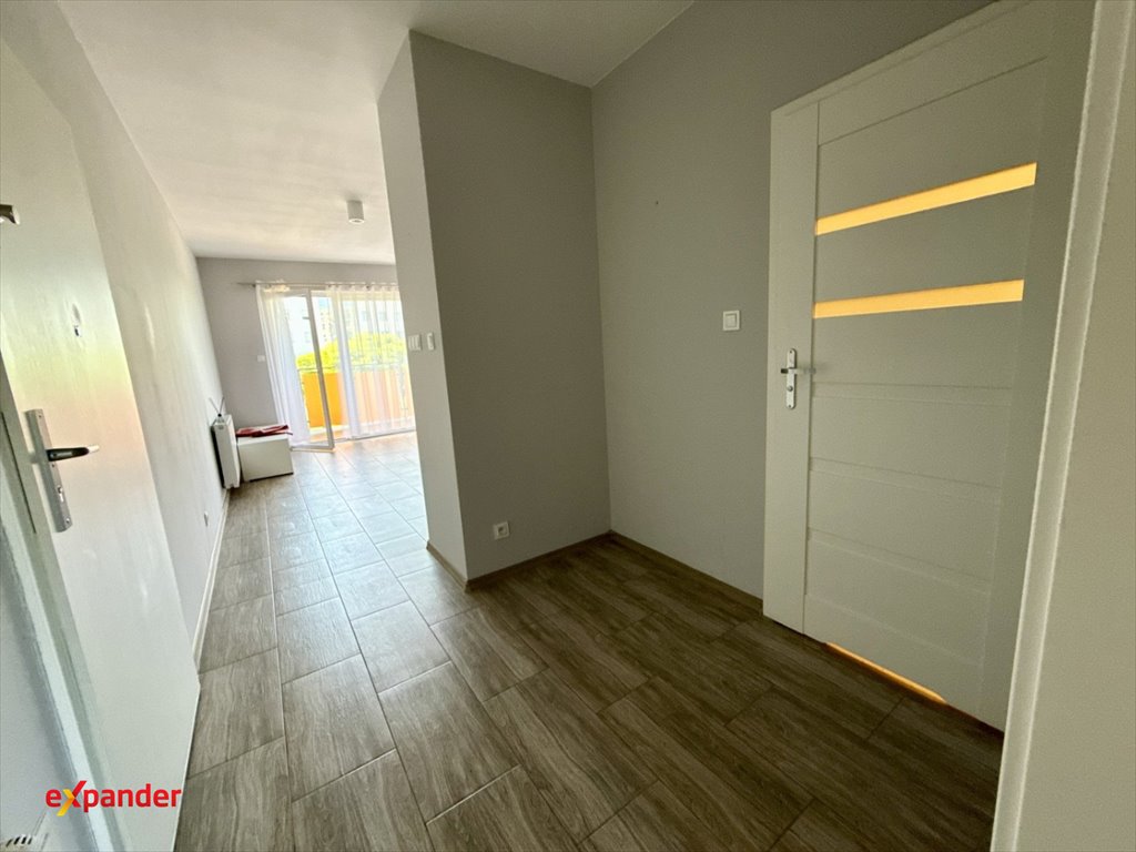 Komfortowe 44,1 m² w nowoczesnym bloku z windą Września, Juliusza Słowackiego 66  44m2 Foto 1
