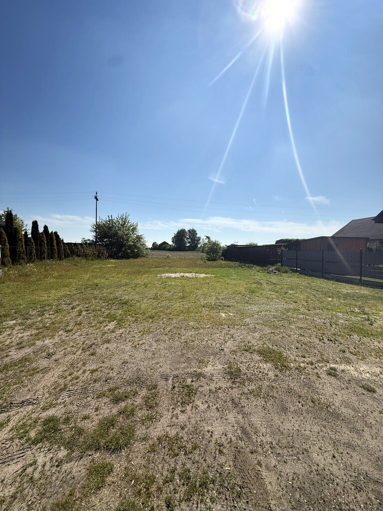 Działka budowlana 801 m² w Miąskowie z szerokimi możliwościami Miąskowo  801m2 Foto 1