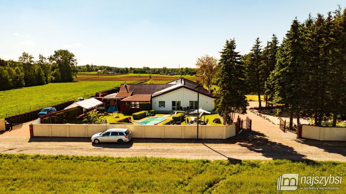 Sprzedam agroturystykę 289 m² z basenem i sauną w Siecieminie Sieciemin  289m2 Foto 1