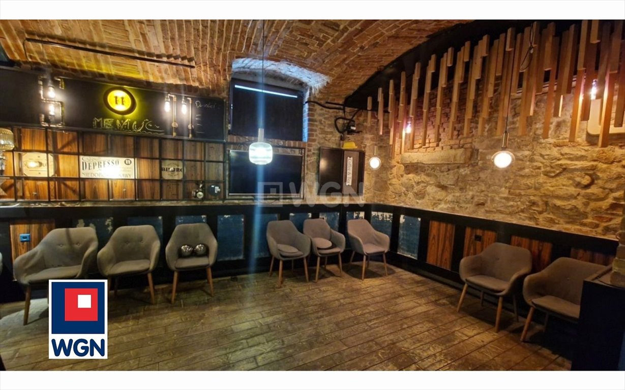Lokal gastronomiczny 130 m2 na Rynku w Chrzanowie polecam Chrzanów, Rynek, Rynek  130m2 Foto 1