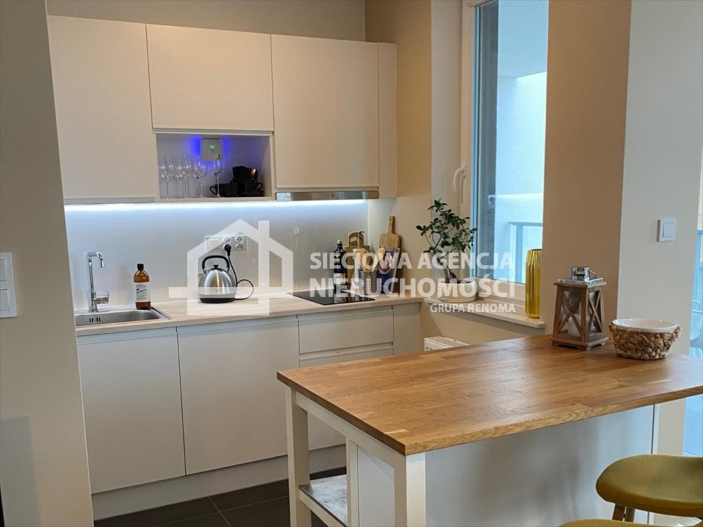 Nowoczesne 2-pokojowe mieszkanie z loggią i widokiem na panoramę Gdynia, Wzgórze Św. Maksymiliana, Kazimierza Górskiego  48m2 Foto 1
