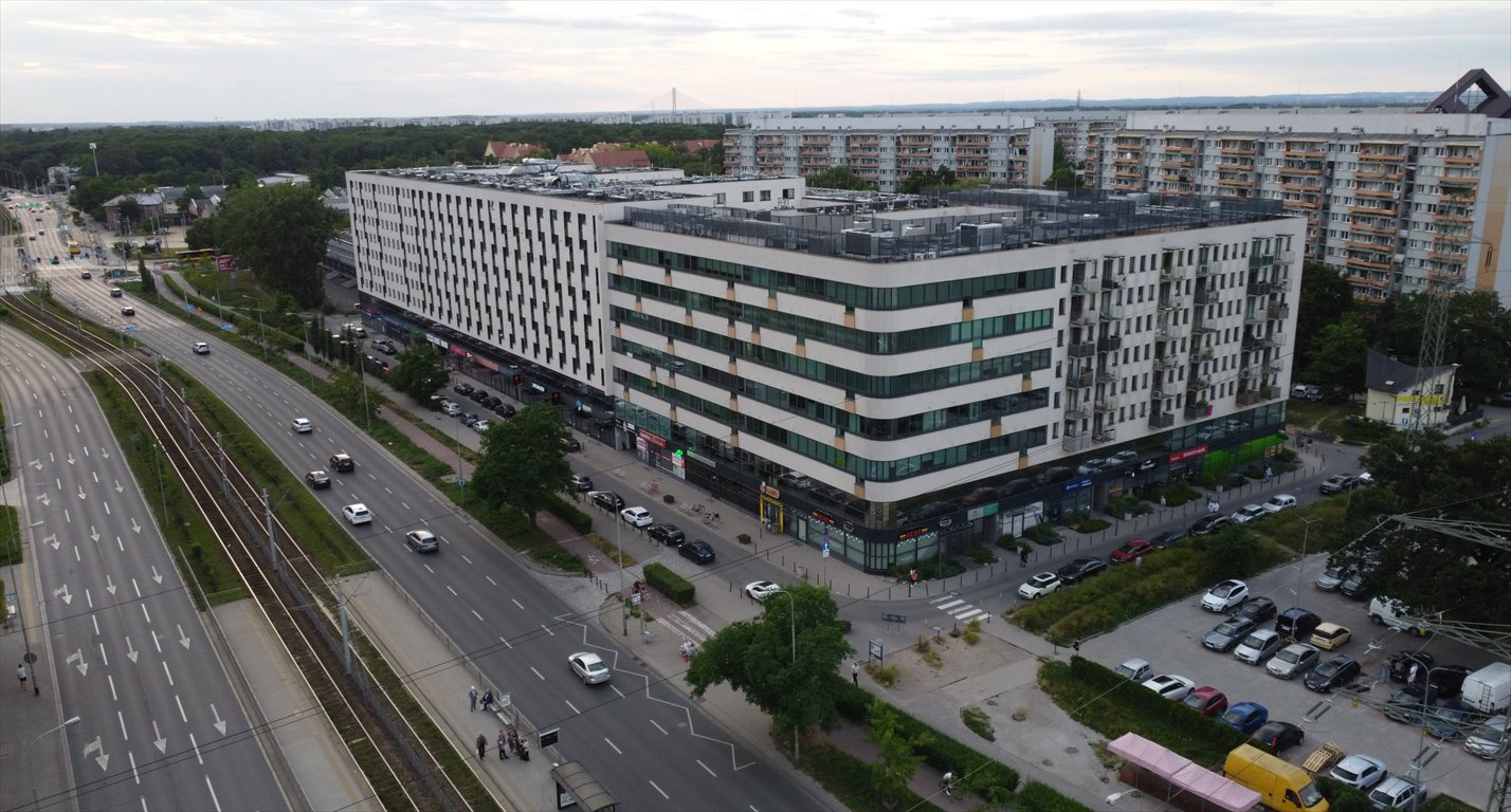 Duży lokal usługowy 229 m² przy Legnickiej we Wrocławiu - polecam!: Wrocław Fabryczna: Legnicka