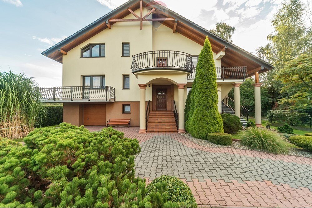 Dom na sprzedaż Bestwinka  230m2 Foto 1