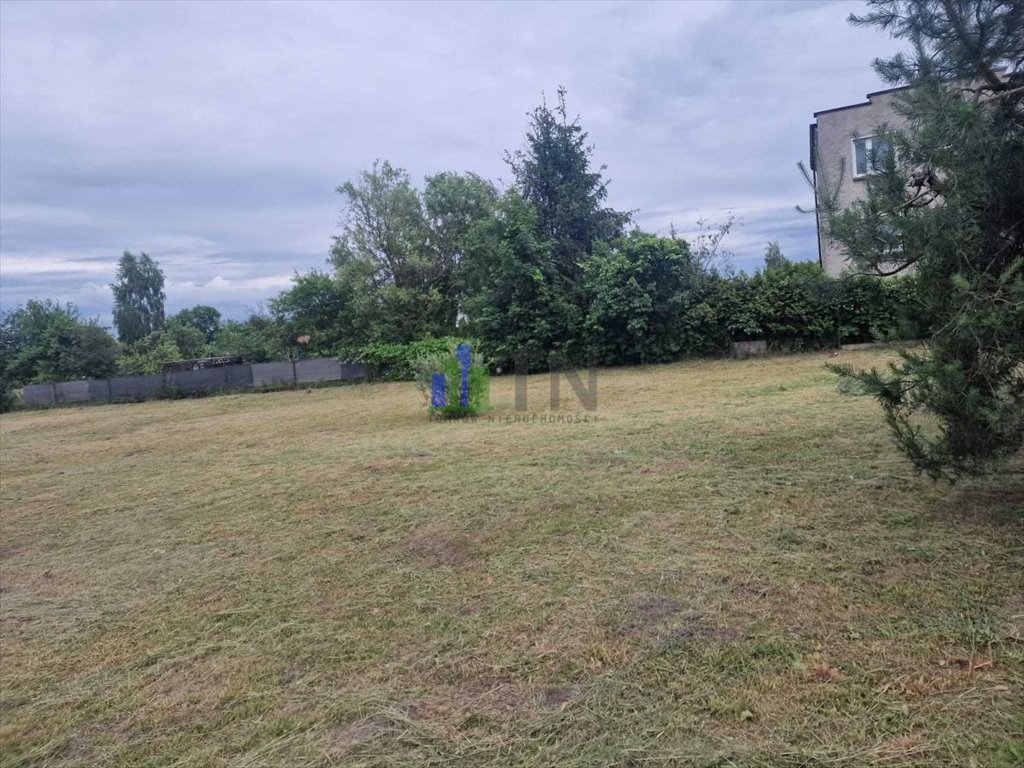Na sprzedaż działka 1098 m² pod zabudowę mieszkaniową lub usługową Gajków  1 098m2 Foto 1