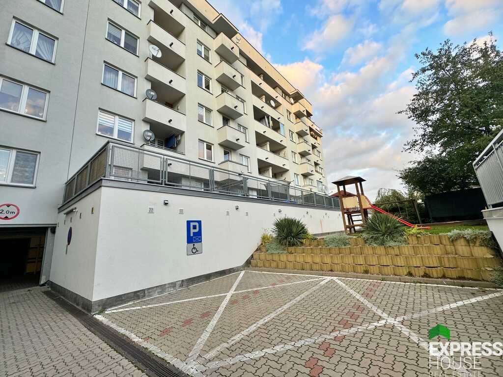 Mieszkanie dwupokojowe na sprzedaż Białystok, Os. Piasta, ks. Stanisława Andrukiewicza  43m2 Foto 2