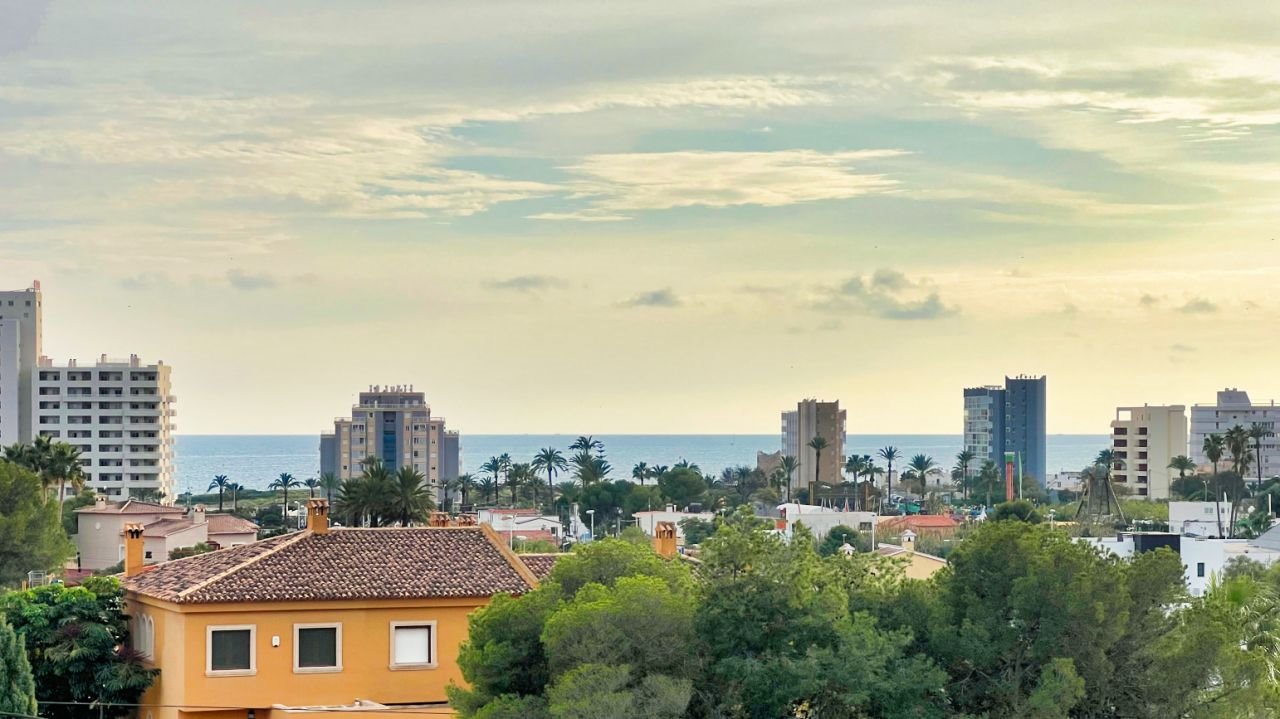 Dom na sprzedaż Hiszpania, Alicante  375m2 Foto 3