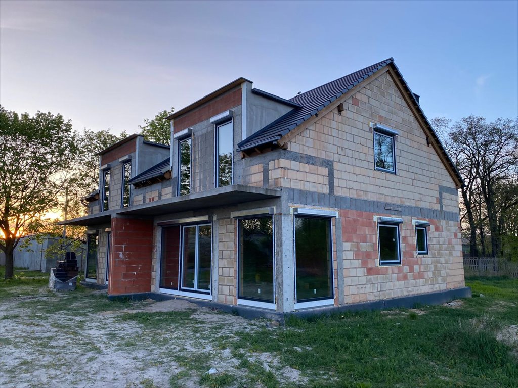 Dwa domy bliźniacze 270 m2, stan deweloperski, ogród Kalisz, Szczypiorno, Szczypiornicka  270m2 Foto 1