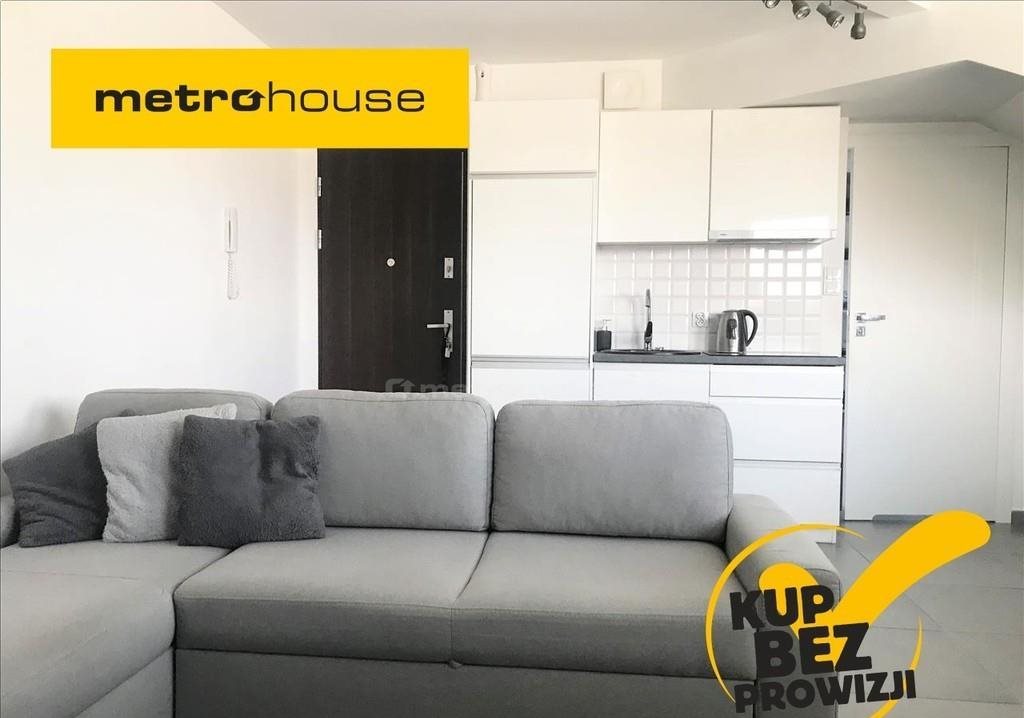 Klimatyzowana kawalerka z widokiem, parking, gotowa do zamieszkania Skierniewice, Mazowiecka  36m2 Foto 1