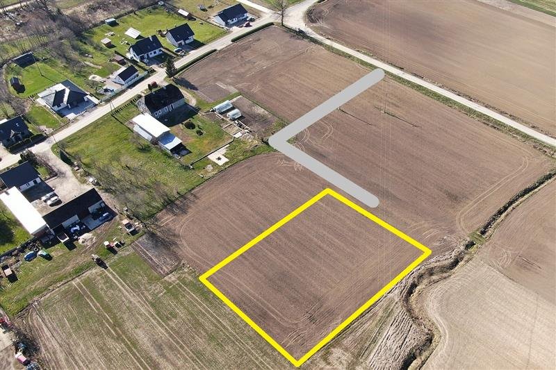 Duża działka 2373 m² w Sińczycy z mediami i lasem Sińczyca, Sińczyca  2 373m2 Foto 1