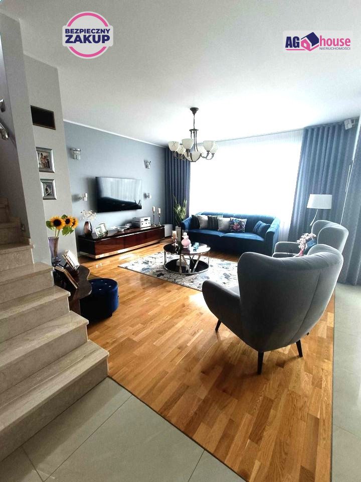 Dom na sprzedaż Rumia, Marzanny  200m2 Foto 1