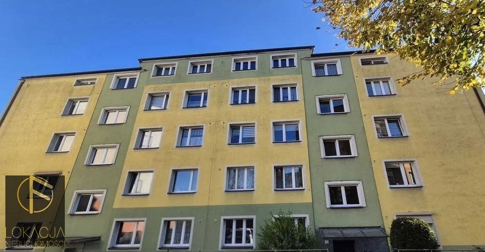 Mieszkanie dwupokojowe na sprzedaż Kalisz, Centrum  45m2 Foto 1