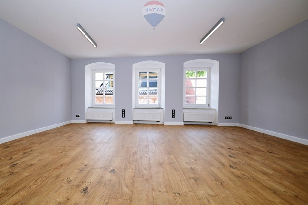 Nowoczesny lokal 35 m2 z klimatyzacją i monitoringiem Bielsko-Biała, Jana Sobieskiego  35m2 Foto 1