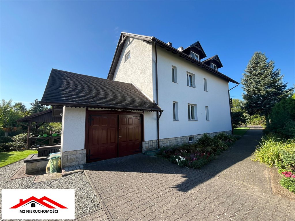 Solidny dom 3 poziomy, 8 pokoi, ogród, garaż, inwestycja Brodnica, Brodnica  320m2 Foto 1