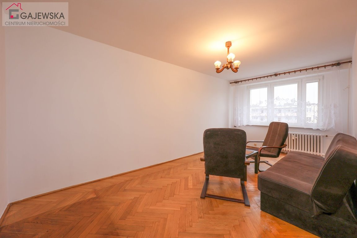 Sprzedam przestronne 2-pokojowe mieszkanie 42,6 m² w centrum Piły Piła, Śródmieście  43m2 Foto 1