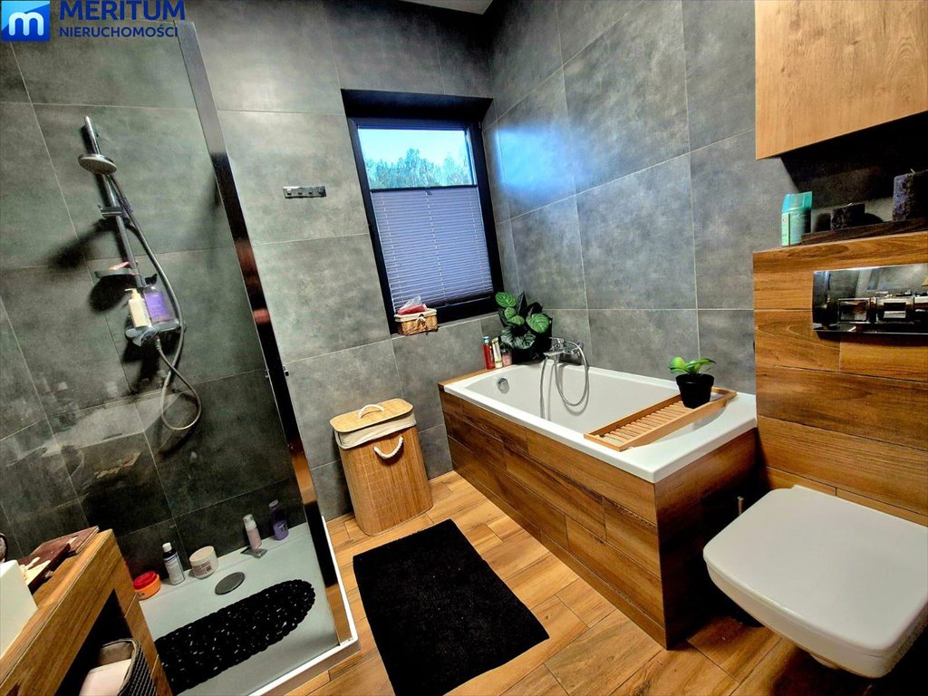 Nowoczesny dom z dużym ogrodem i poddaszem w Międzyborowie Międzyborów  117m2 Foto 1