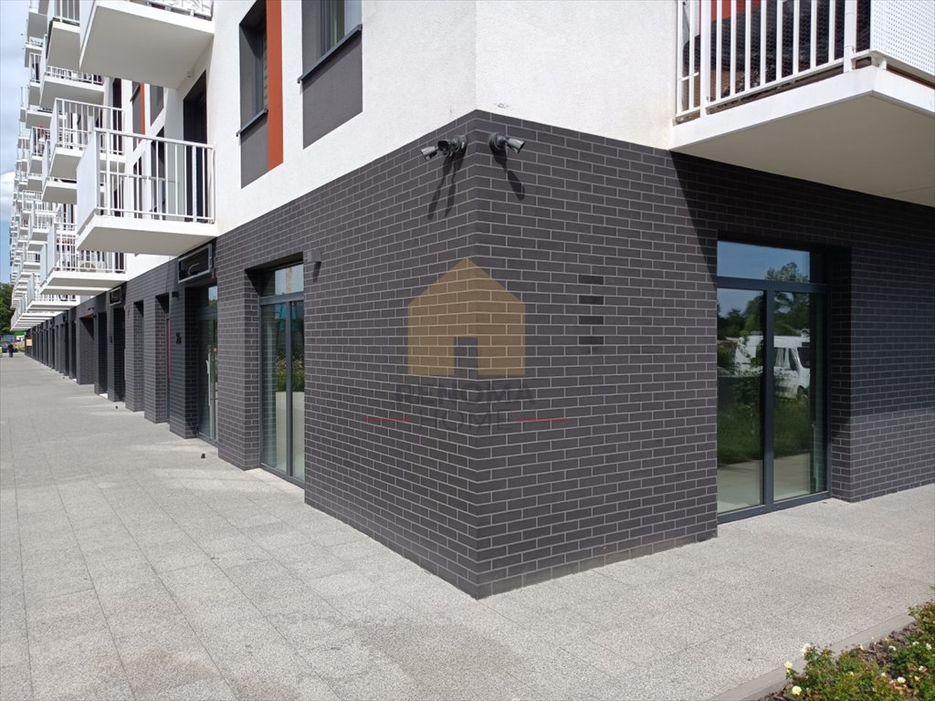 Lokal użytkowy 105 m² na Tarnogaju - idealny na biznes. Wrocław, Tarnogaj  105m2 Foto 1