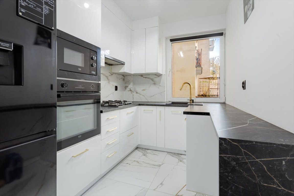 Przestronne 2 pokoje z loggią, blisko metra i parków Warszawa, Praga-Południe, gen. Tadeusza Bora-Komorowskiego  60m2 Foto 1