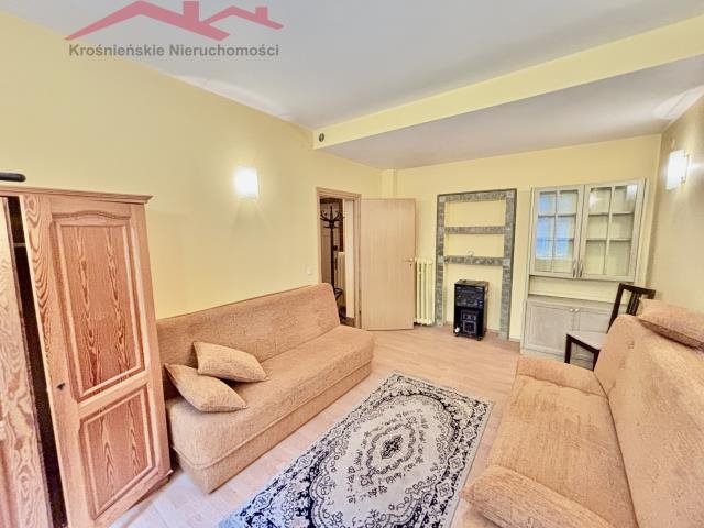 Na sprzedaż urokliwe 2-pokojowe mieszkanie 55 m² w Iwoniczu Zdroju Iwonicz-Zdrój  55m2 Foto 1