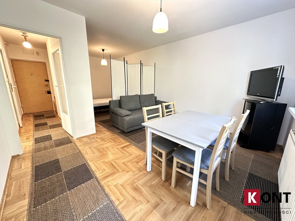 Na wynajem przestronne 36 m² w Krakowie z jasną kuchnią Kraków, Krowodrza, Łobzów  36m2 Foto 1