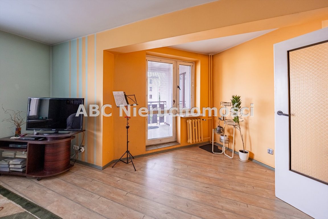 Mieszkanie dwupokojowe na sprzedaż Piła, Zamość  58m2 Foto 1