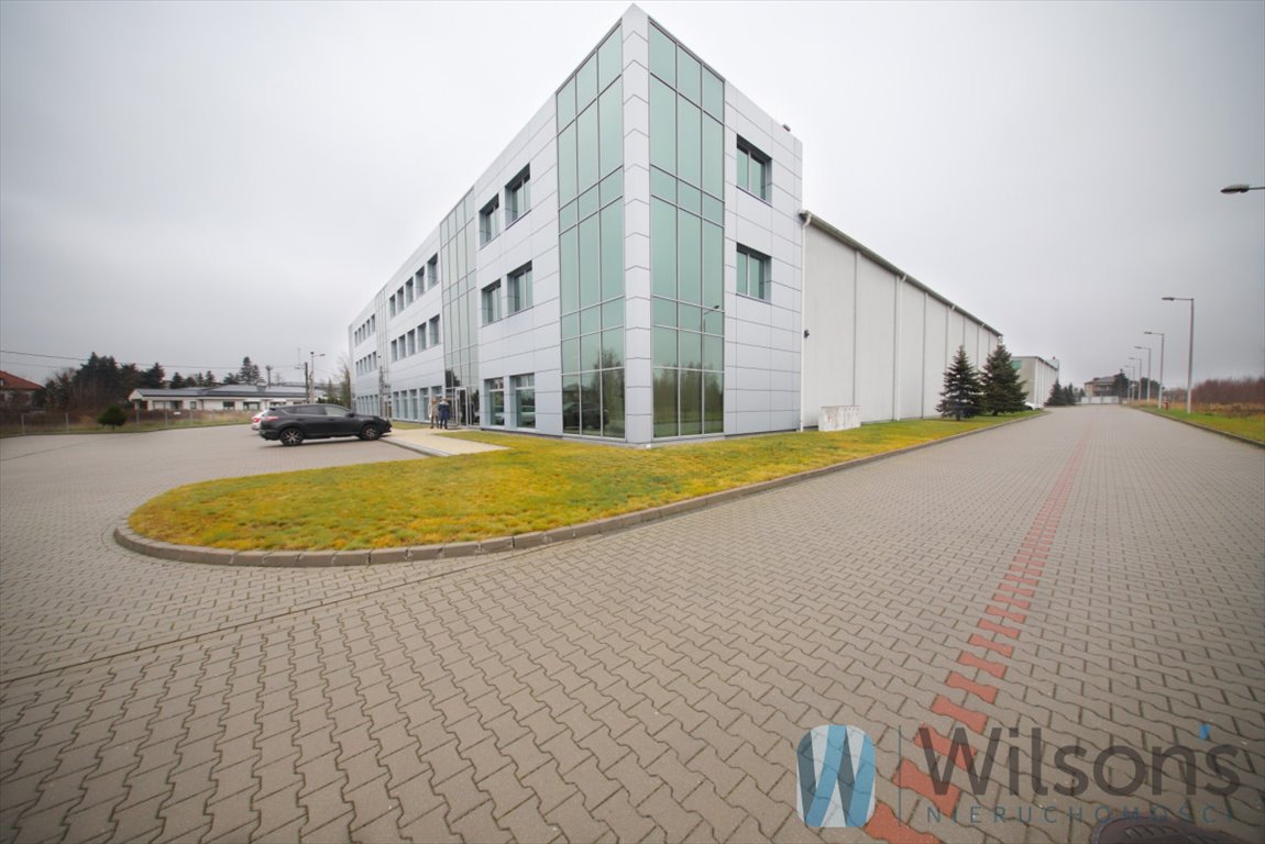 Wynajmę halę magazynową 600 m² z biurem i wjazdem TIR Wola Mrokowska, Szkolna  600m2 Foto 1