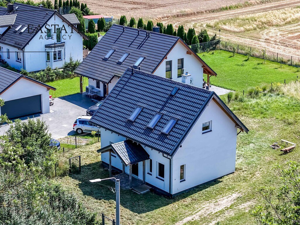 Nowoczesny dom 93 m² z panelami fotowoltaicznymi - Stanisławowo Stanisławowo  93m2 Foto 1