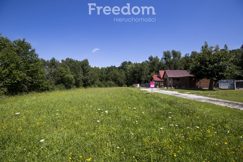 Działka budowlana na sprzedaż Chmielnik  3 086m2 Foto 1