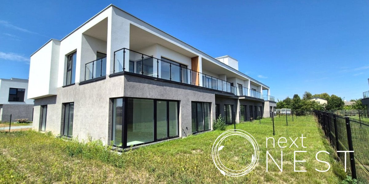 Do sprzedania przestronne 4-pokojowe mieszkanie z ogrodem 77 m² w Lesznowoli Lesznowola  77m2 Foto 1