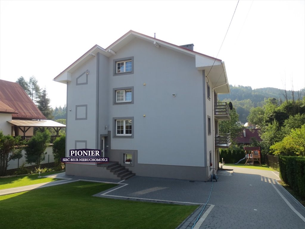 Sprzedam przestronną rezydencję 7 pokoi z garażem w Wiśle Wisła  360m2 Foto 1