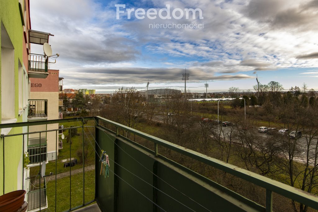 Mieszkanie czteropokojowe  na sprzedaż Nysa, Konstantego Ildefonsa Gałczyńskiego  73m2 Foto 4